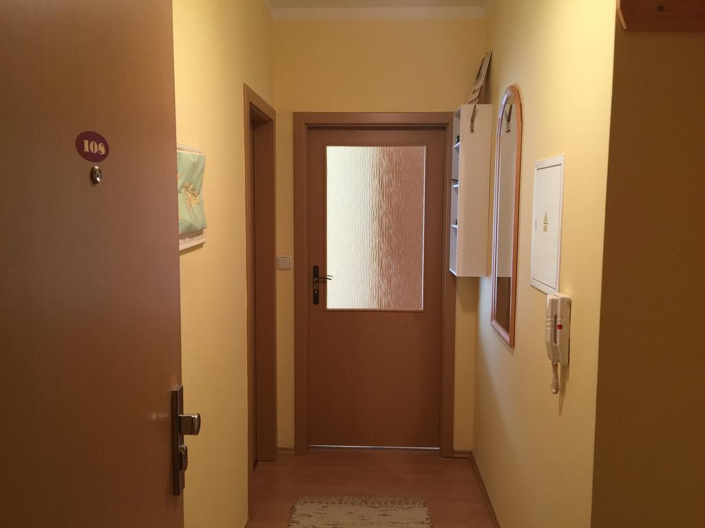 Apartman Karolina הַרָכוֹב מראה חיצוני תמונה